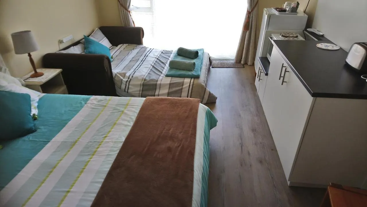 Welterusten Guesthouse Strand Sudafrica